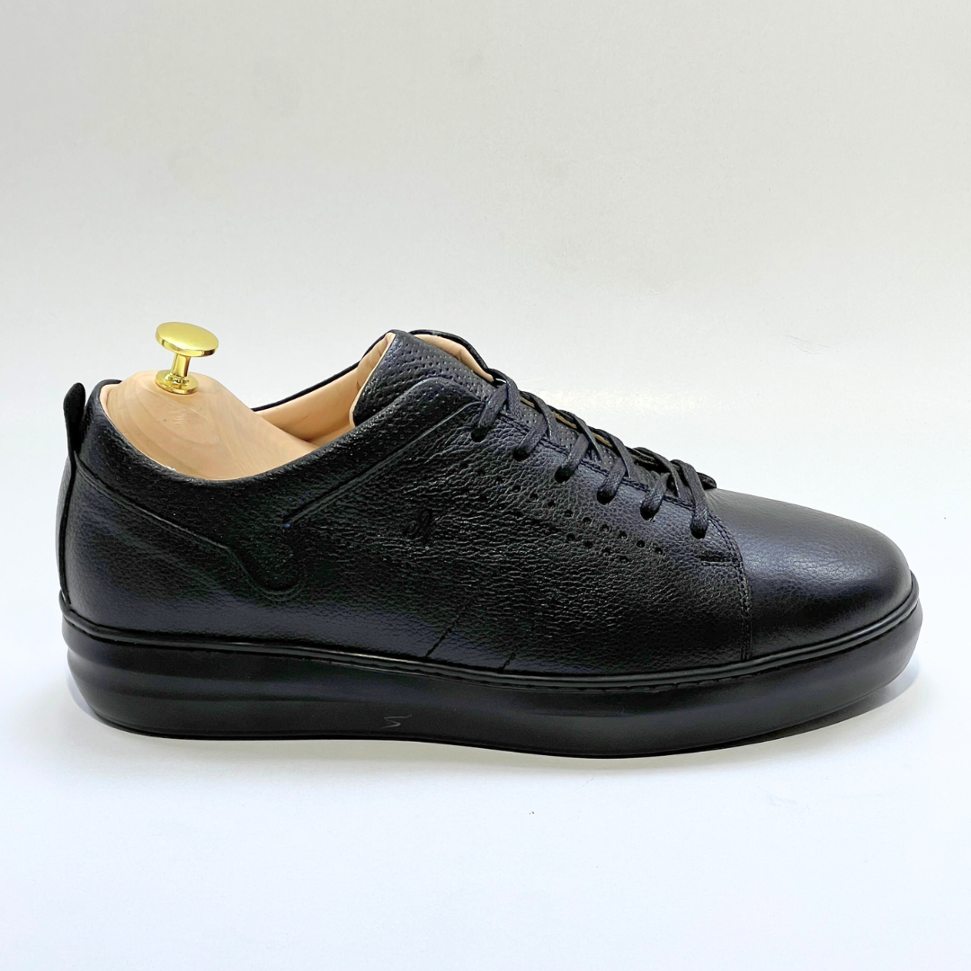 Basket homme S-EVA  en cuir 100% Médical NOIR ref 059