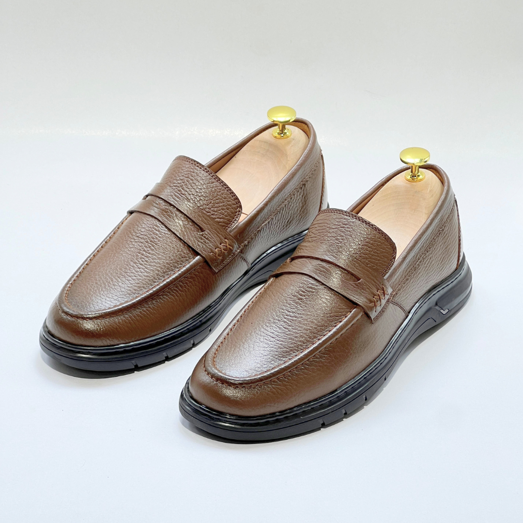 Mocassin Volzaro Ultras Confortable 100% CUIR Grainé TABAC REF 643