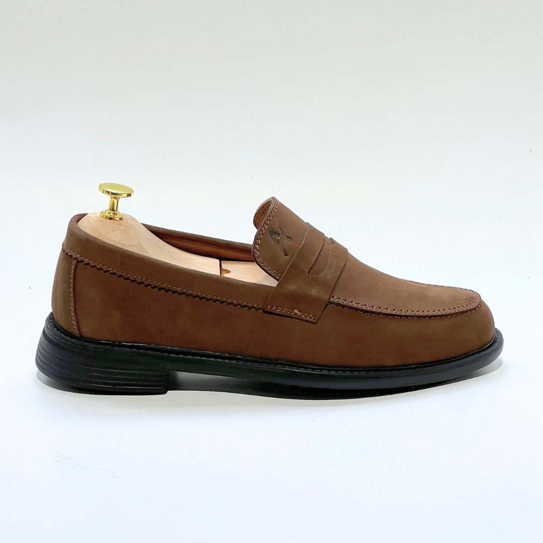 Mocassins Découpe 100% Cuir Nubuck Médical En MARRON REF 332