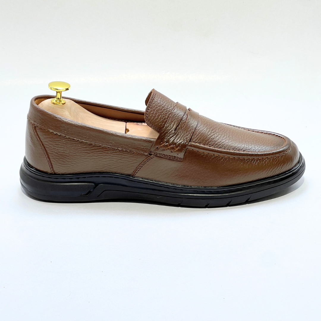 Mocassin Volzaro Ultras Confortable 100% CUIR Grainé TABAC REF 643