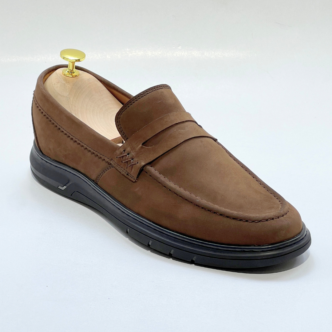 Mocassin Volzaro Ultras Confortable 100% CUIR nubuck TABAC REF 643
