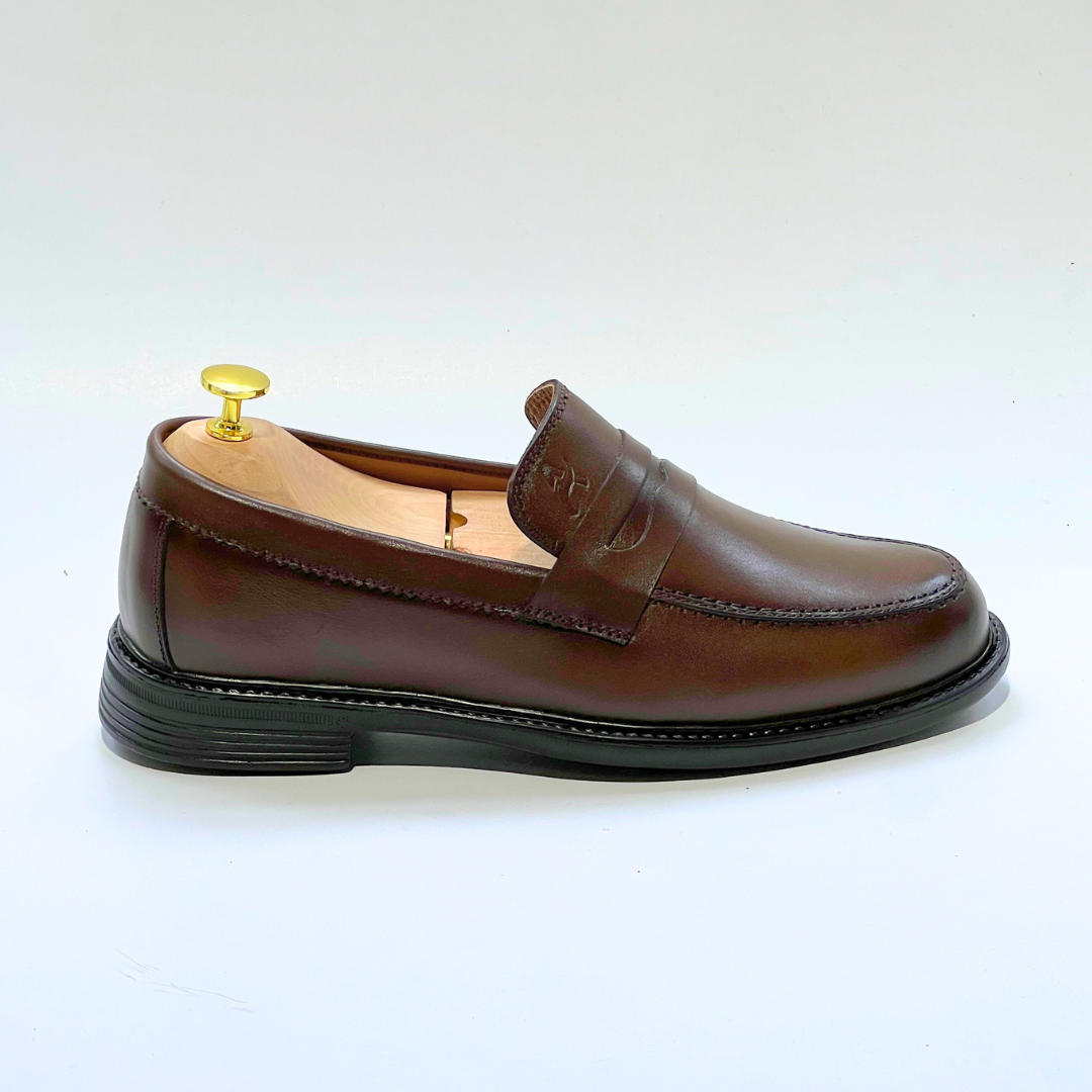 Mocassins Découpe 100% Cuir Médical En MARRON REF 332